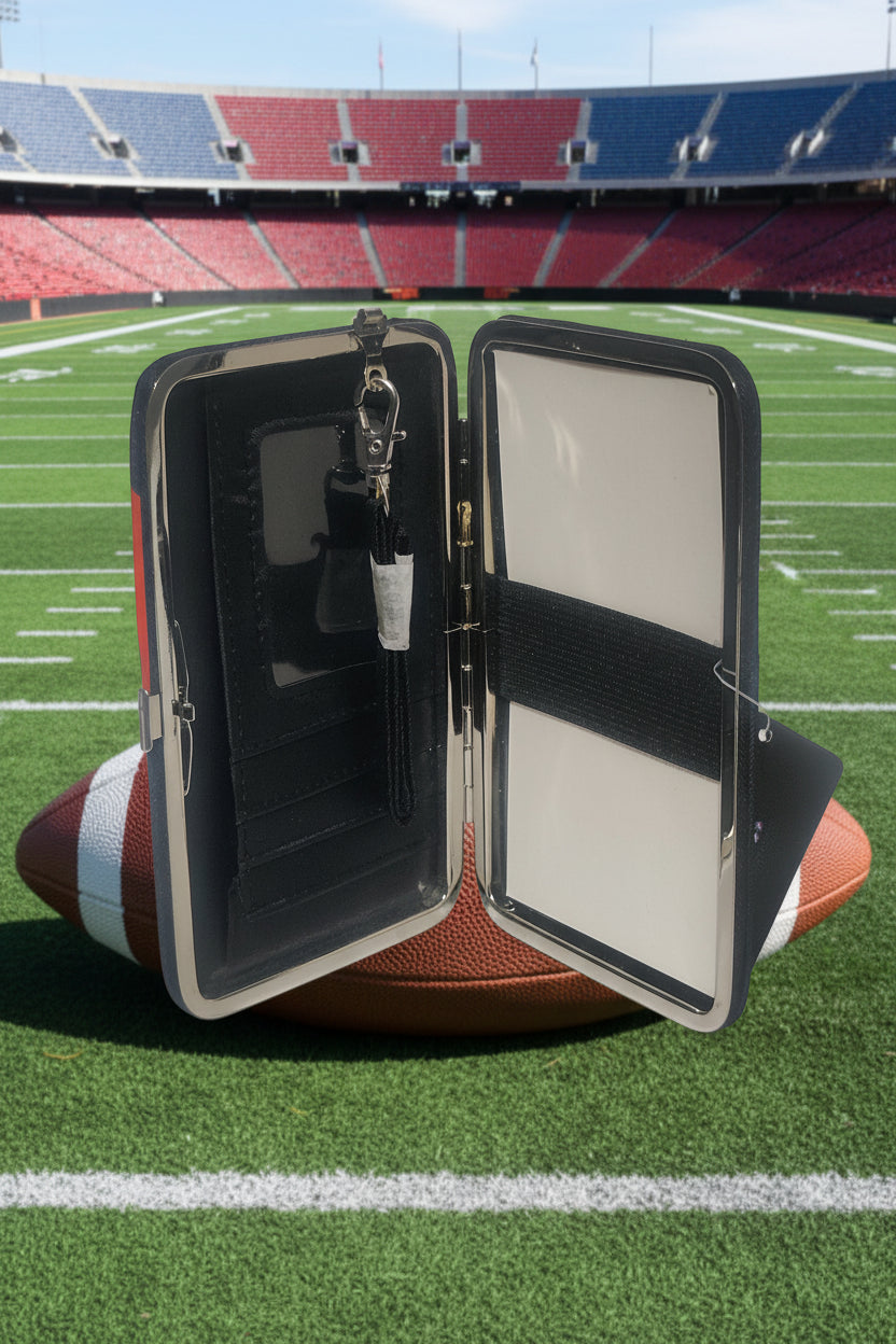 Cincinnati Bengals Wristlet Wallet